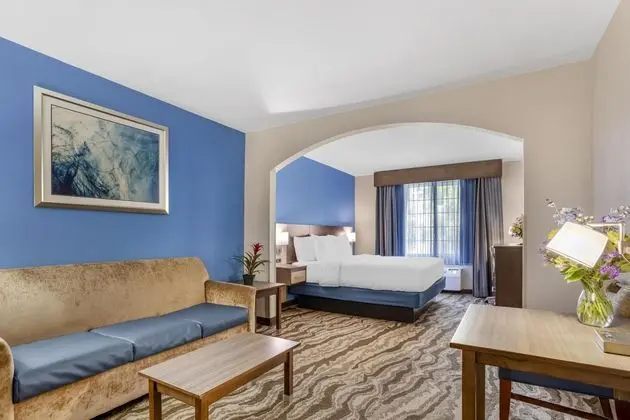 Best Western Plus River Escape Inn & Suites - Öne Çıkan Resim