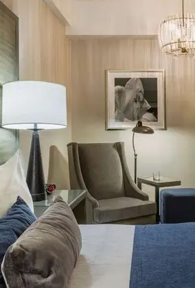 Best Western Plus Robert Treat Hotel - Oda