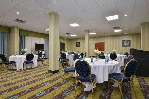 Best Western Plus Savannah Airport Inn & Suites