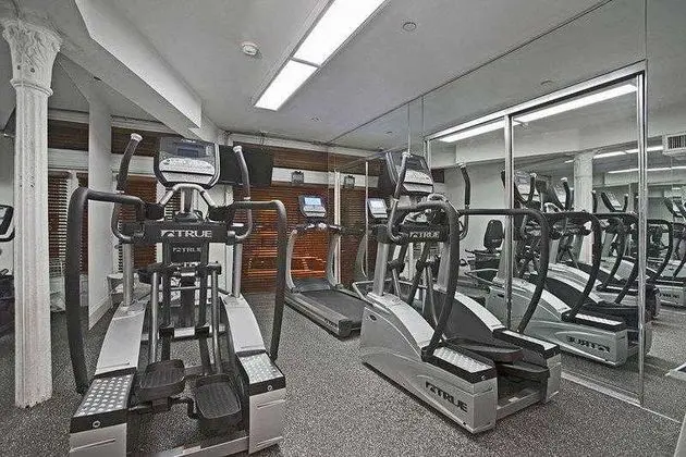 Best Western Plus Seaport Inn Downtown
