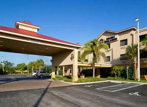 Best Western Plus Sebastian Hotel & Suites