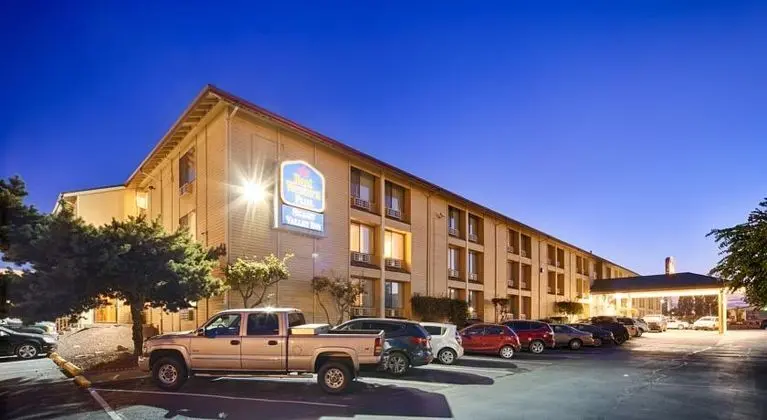 Best Western Plus Skagit Valley Inn