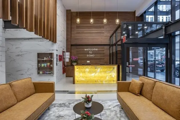 Best Western Plus Soho Hotel - Lobi