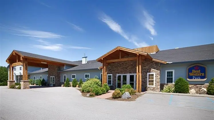 Best Western Plus Ticonderoga Inn & Suites