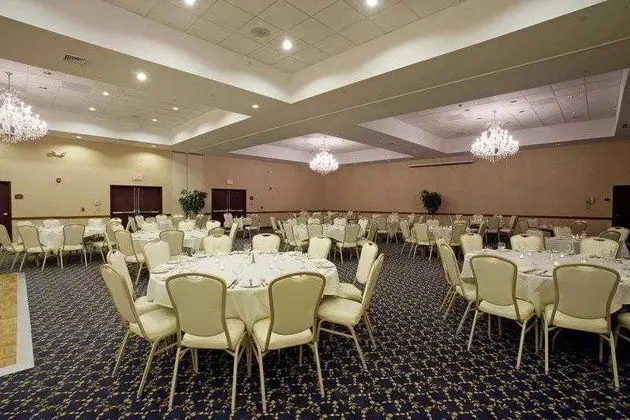 Best Western Plus Ticonderoga Inn & Suites