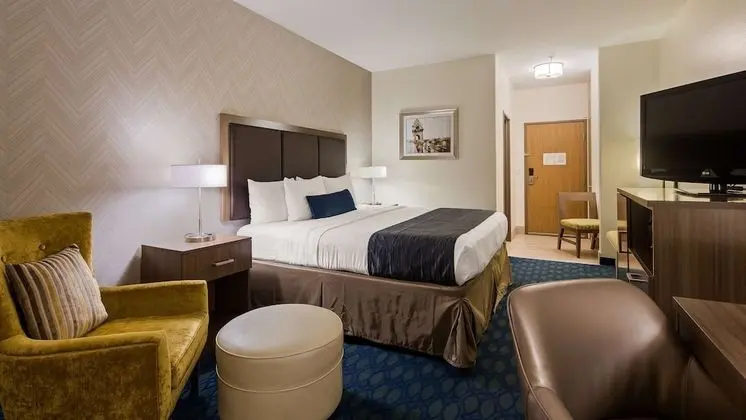 Best Western Plus Tulsa Inn & Suites - Oda