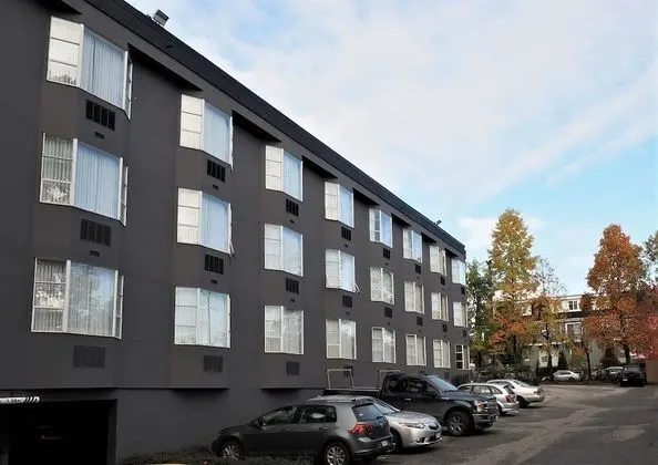 Best Western Plus Vancouver Airport Hotel - Dış Mekan