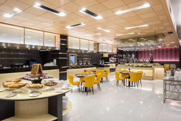 Best Western Plus Wanda Grand Hotel - Yeme / İçme