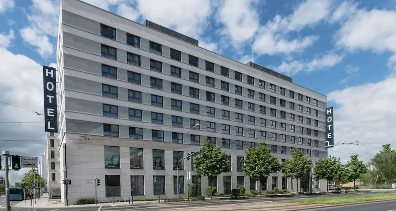 Best Western Plus Welcome Hotel Frankfurt - Dış Mekan