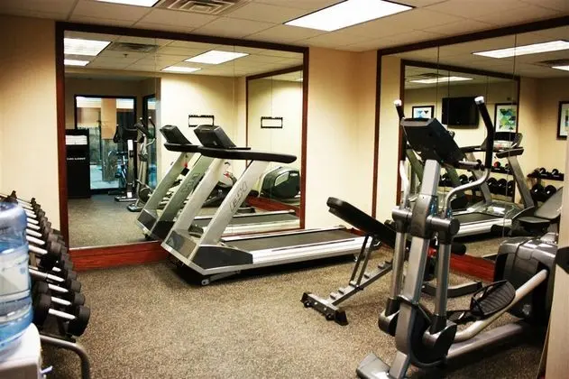 Best Western Plus West Akron Inn & Suites