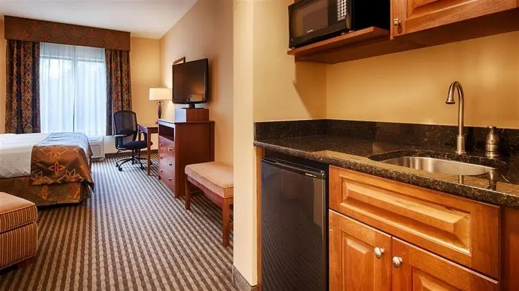 Best Western Plus Westgate Inn & Suites - Oda