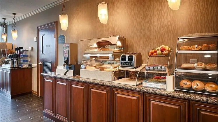 BEST WESTERN PLUS Woodway Waco South Inn & Suites