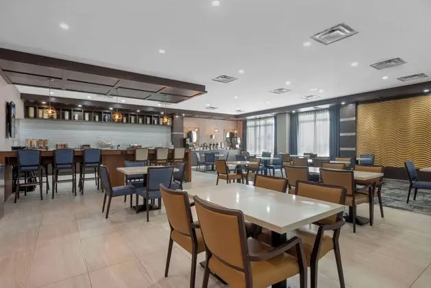 Best Western Premier Exec Residency Medicine Hat