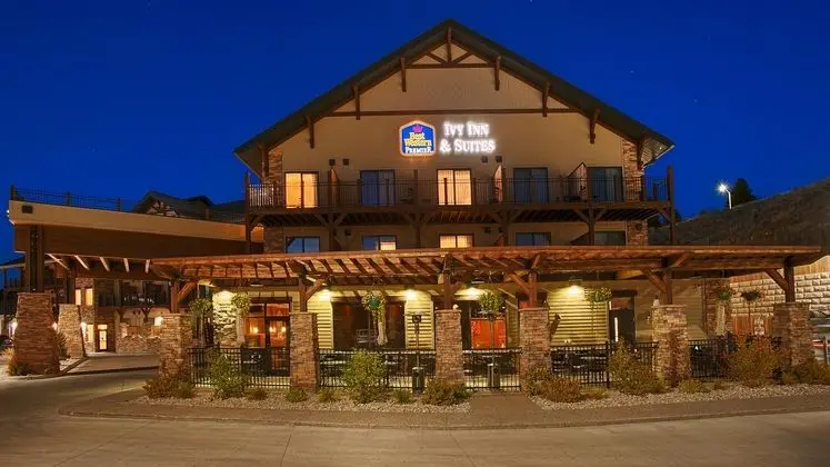 Best Western Premier Ivy Inn & Suites