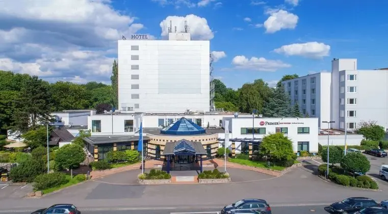 Best Western Premier Parkhotel Kronsberg - Dış Mekan