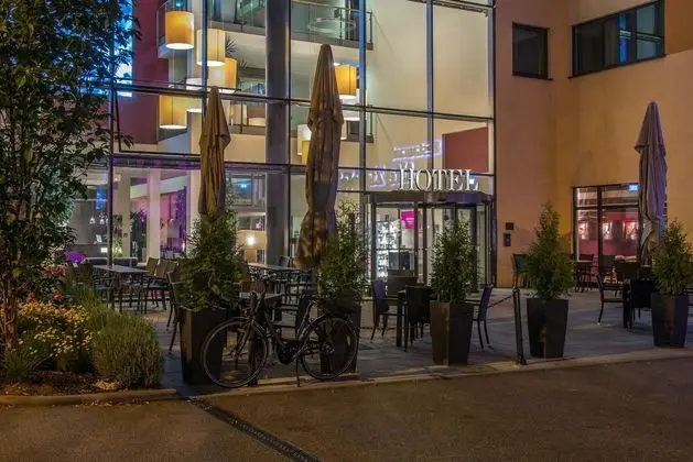 Best Western Premier Hotel Regensburg - Dış Mekan