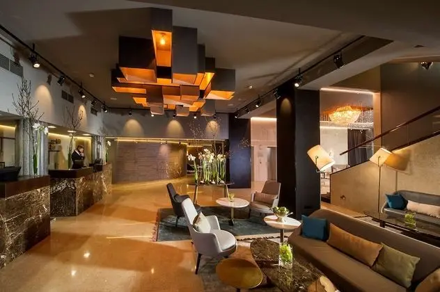 Best Western Premier Hotel Slon - Lobi