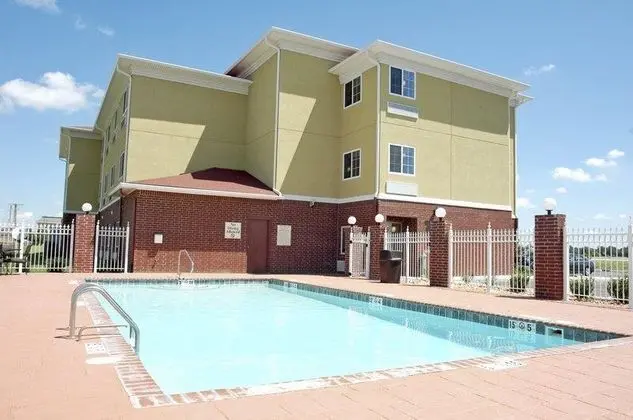 Best Western Presidential Hotel & Suites