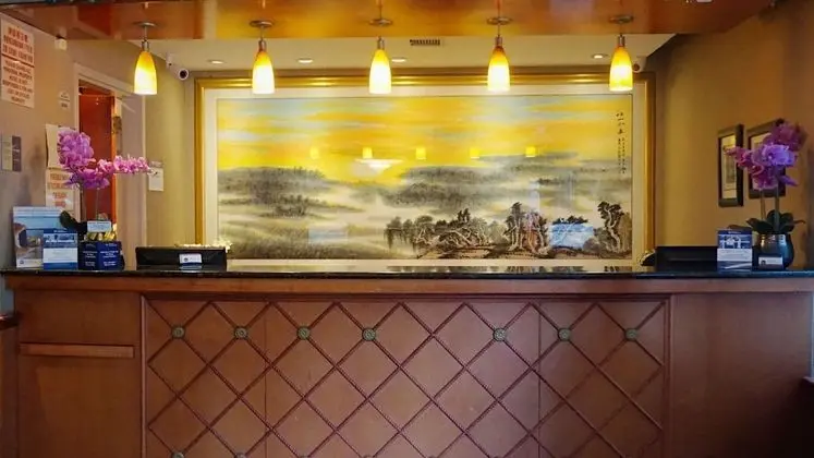 Best Western Queens Court Hotel - Lobi
