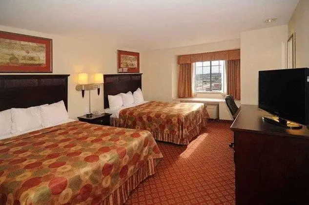 Best Western Roanoke Inn & Suites