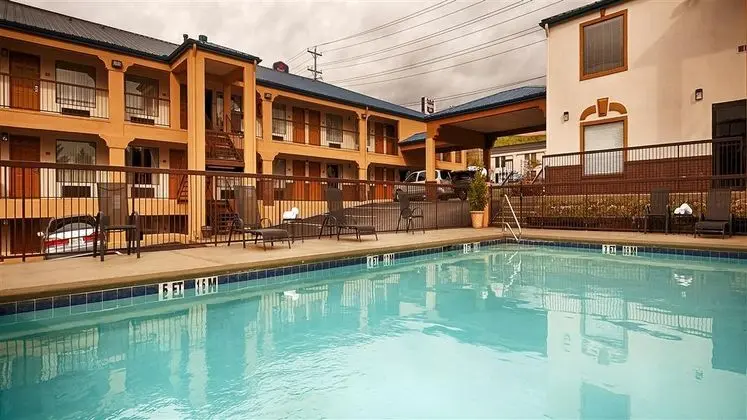 Best Western Royal Inn