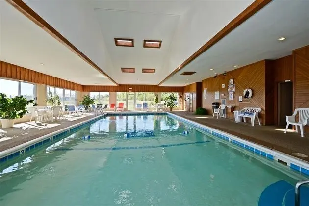 Best Western Sault Ste. Marie - Havuz