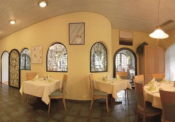 Best Western Hotel Schwarzwald Residenz - Yeme / İçme