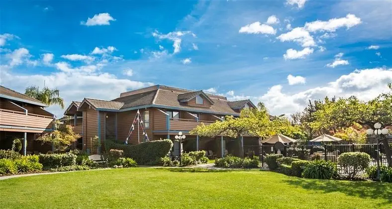 Best Western Seacliff Inn
