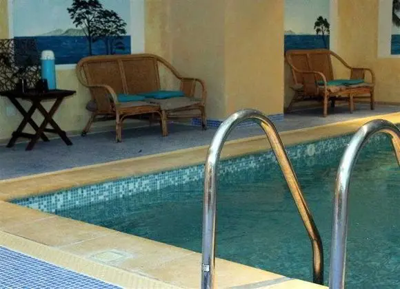 Best Western Soleil et Jardin Sanary