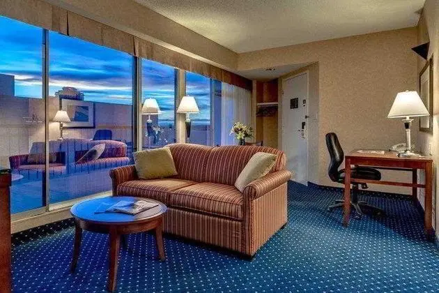 Best Western Suites Calgary Downtown