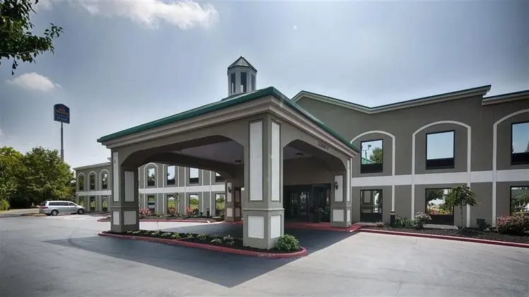 Best Western Suites