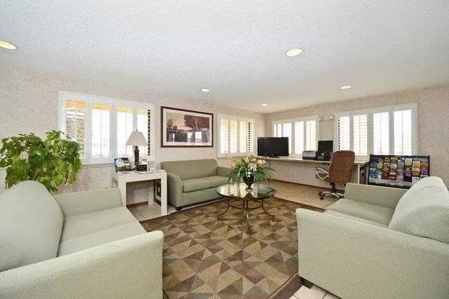 Best Western Sunland Park Inn