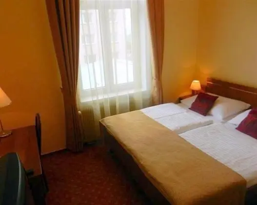 Best Western Hotel Tabor - Genel