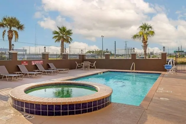 Best Western Texas City - Havuz