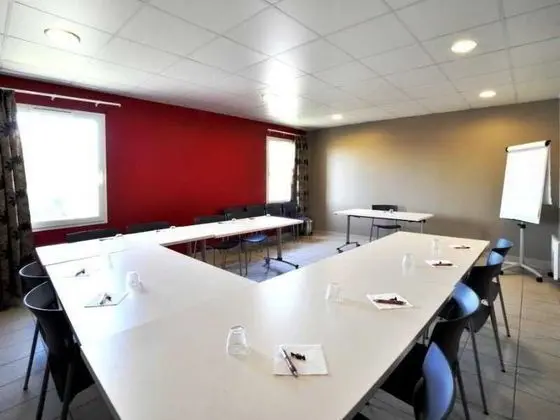 BEST WESTERN Toulouse Airport - İş / Konferans