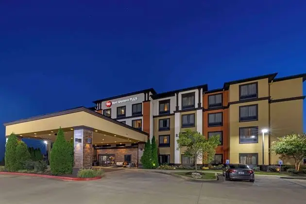 Best Western Tupelo Inn & Suites - Dış Mekan