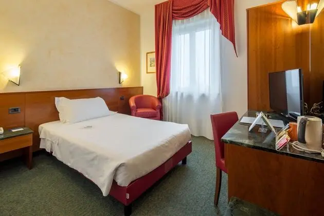 Best Western Hotel Turismo - Oda