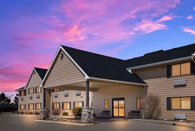 BEST WESTERN Vermillion Inn - Dış Mekan