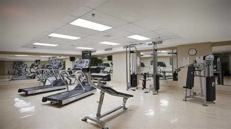Best Western Ville-Marie Montreal Hotel & Suites