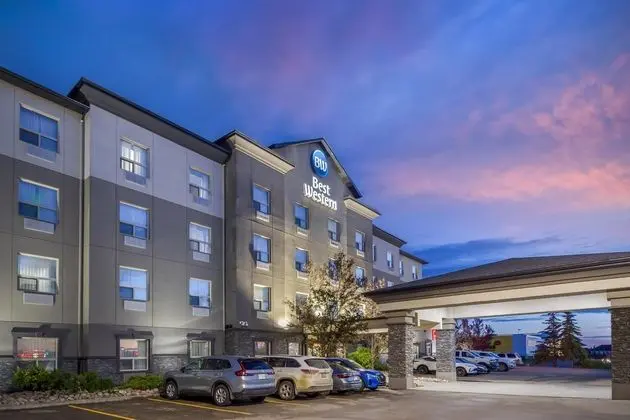 Best Western Wainwright Inn & Suites - Dış Mekan