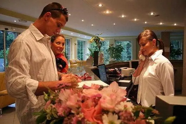 BEST WESTERN Hotel West