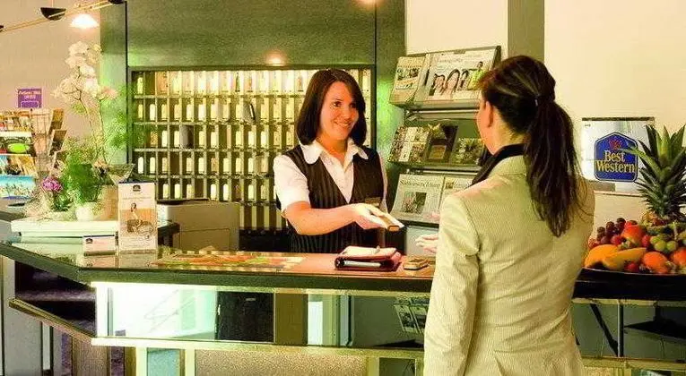 Best Western Hotel Windorf - Genel