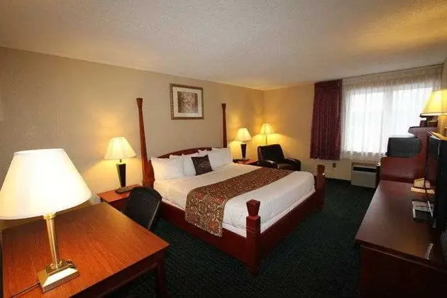 Best Western Wooster Hotel
