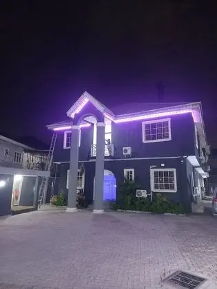 Bestend International Luxury Hotel