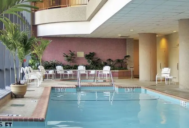 Bethesda Marriott Suites - Havuz