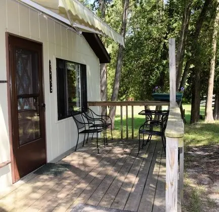 Betsie Riverside Resort - Oda