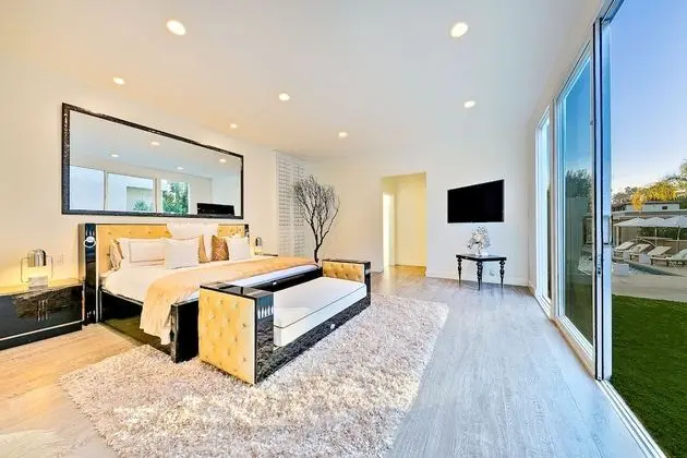 Beverly Hills Luxury Modern Palace - Oda