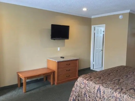 Bevonshire Lodge Motel