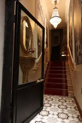Bey Port Hotel - Lobi