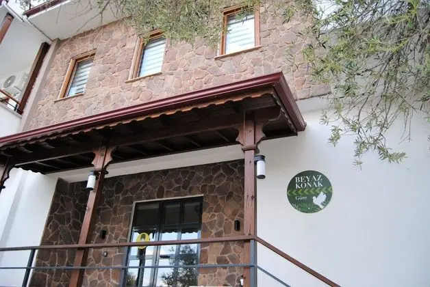 Beyaz Konak Güre Butik Otel